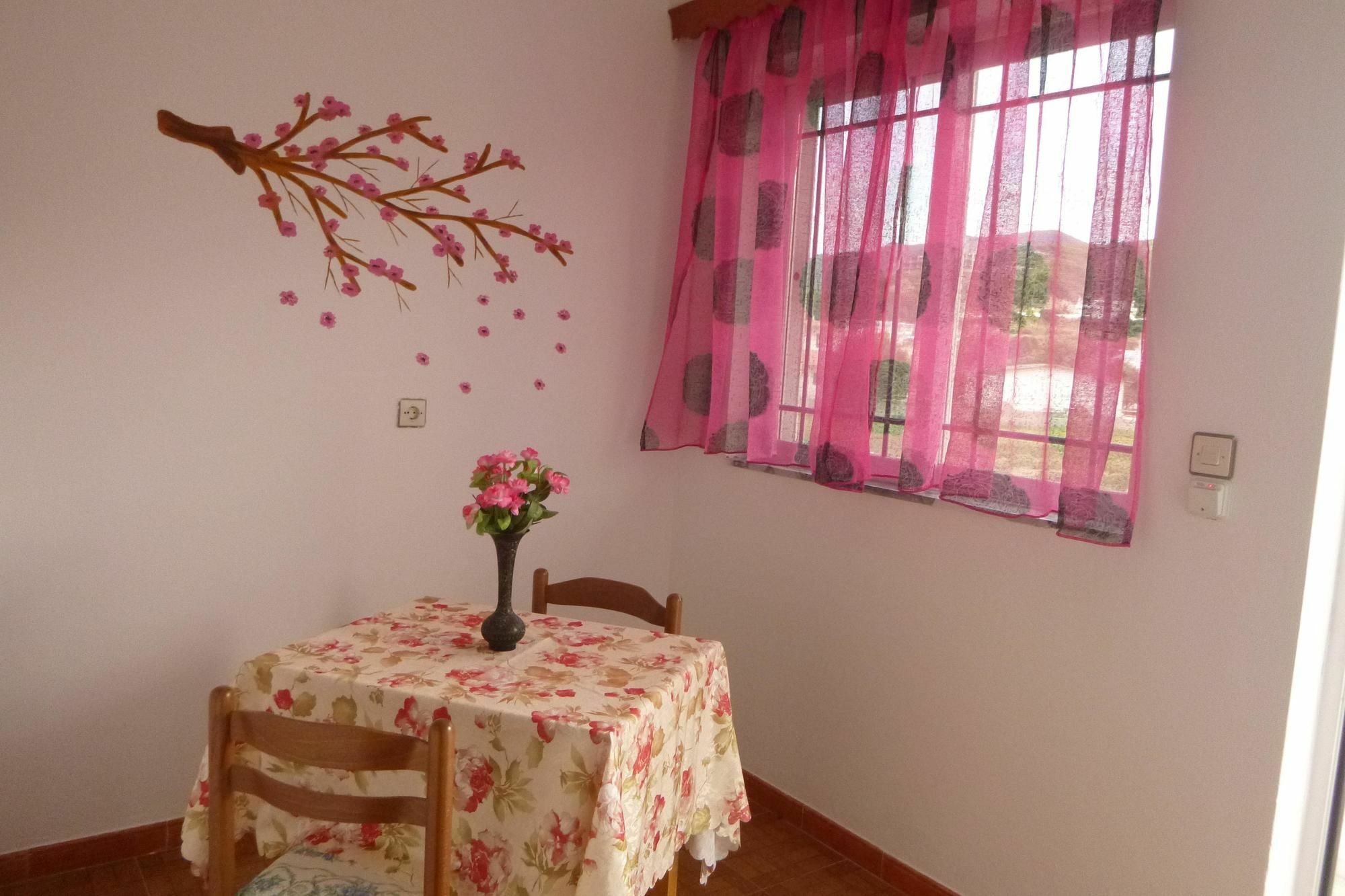 Ipokampos Apartment Kefalos  Bagian luar foto